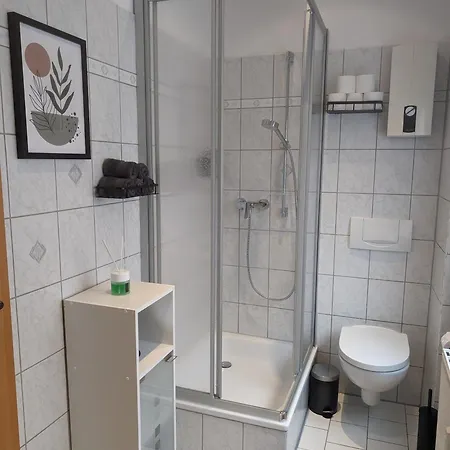 Flexibilitaet Pur- Perfektes Fuer Familien Und Geschaeftsreisende 5 Schlafplaetze, Amazon Prime & Parkplatz Inklusive