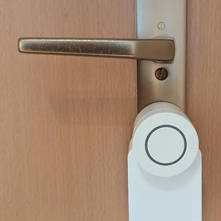 Flexibilitaet Pur- Perfektes Fuer Familien Und Geschaeftsreisende 5 Schlafplaetze, Amazon Prime & Parkplatz Inklusive Apartment Magdeburg