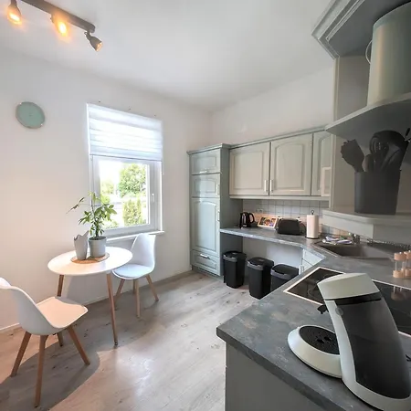 Casa Modern Vintage Flexibilitaet Pur- Perfektes Fuer Familien Und Geschaeftsreisende 5 Schlafplaetze, Vollausstattung, Amazon Prime & Parkplatz Inklusive Apartment