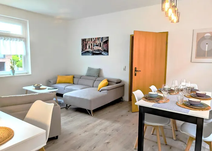 Flexibilitaet Pur- Perfektes Fuer Familien Und Geschaeftsreisende 5 Schlafplaetze, Amazon Prime & Parkplatz Inklusive * マクデブルク