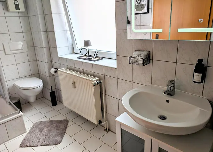 Flexibilitaet Pur- Perfektes Fuer Familien Und Geschaeftsreisende 5 Schlafplaetze, Amazon Prime & Parkplatz Inklusive アパート